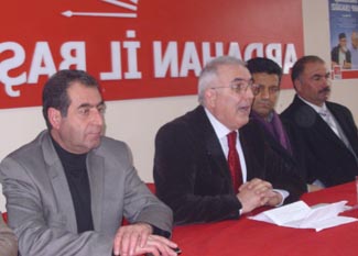 CHP'li Ensar Öğüt'ten Başbakan'a ağır ithamlar!