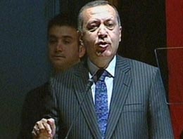 Başbakan Erdoğan Gandi'ye hadi buyur dedi