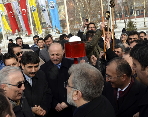 Enerji Bakanı Taner Yıldız, Ardahan'da gaza geldi!