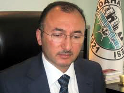 AK Partili Başkan, AK Partililere oy vermedi!