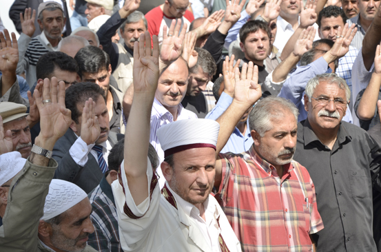 Mısır ve Suriye'deki Katliamlara Ardahan'dan Tepki