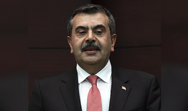 SAYIN BAKANIM;  BAŞÖRTÜSÜ ALLAH'IN EMRİ, YA KUL HAKKI?