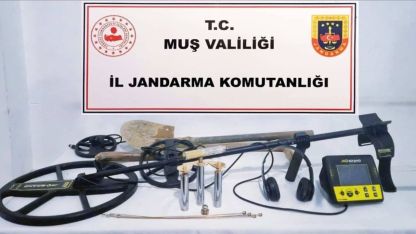 Kaçak kazı yapan 7 kişi suçüstü yakalandı