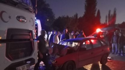 Malatya hafriyat kamyonu ile otomobil çarpıştı: 1 ölü 1 yaralı