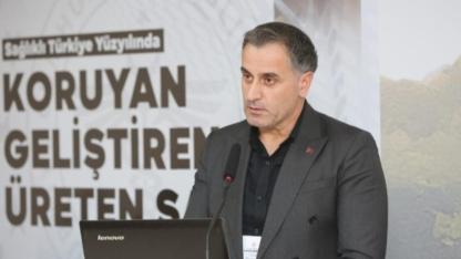 Ardahan İl Sağlık Müdürü Askeroğlu, İzmir’deki toplantıda sunum yaptı