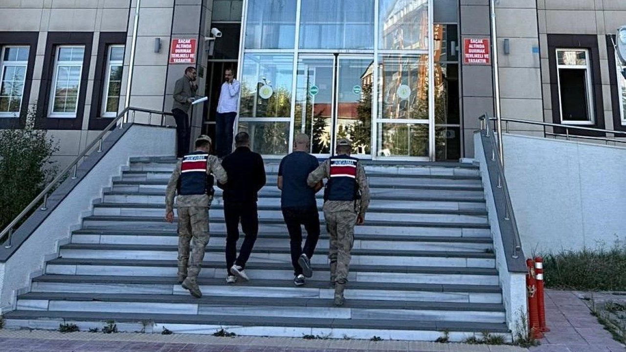 Bitlis’te göçmen kaçakçılığı operasyonu: 2 organizatör tutuklandı