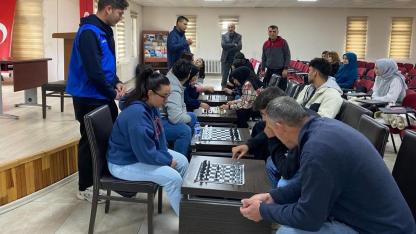 Çıldır’da satranç turnuvası heyecanı