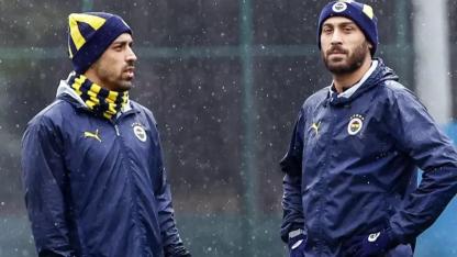 Fenerbahçe'de kadro dışı kalan Cenk Tosun kolları sıvadı