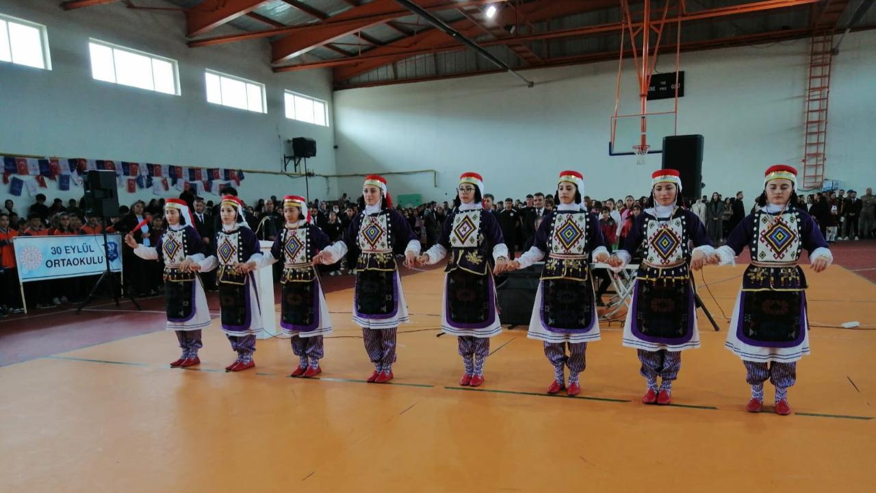 Göle'de 29 Ekim coşkusu