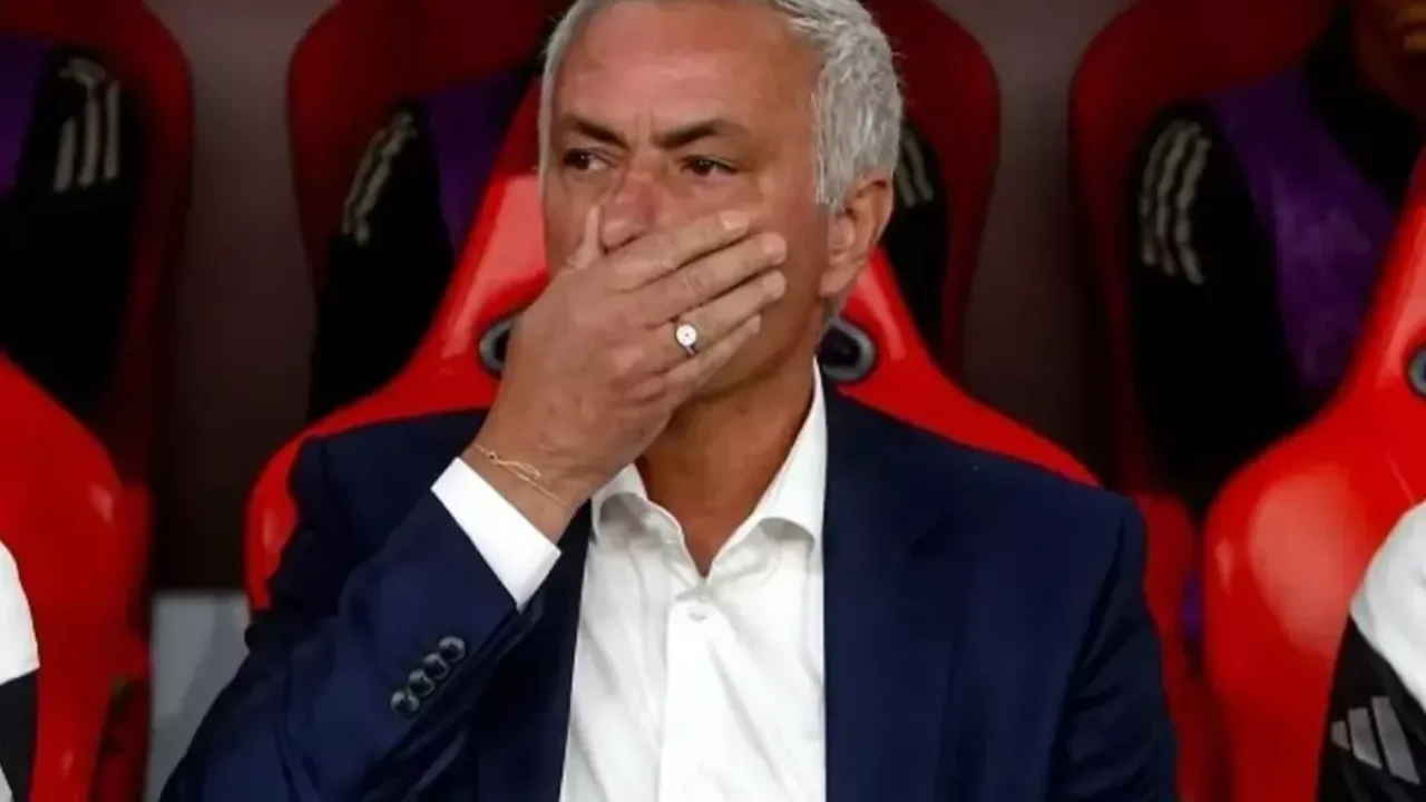 Haftalar önce kovulan Mourinho Fenerbahçe&#039;yi yine karıştırdı