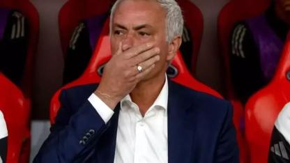 Haftalar önce kovulan Mourinho Fenerbahçe'yi yine karıştırdı