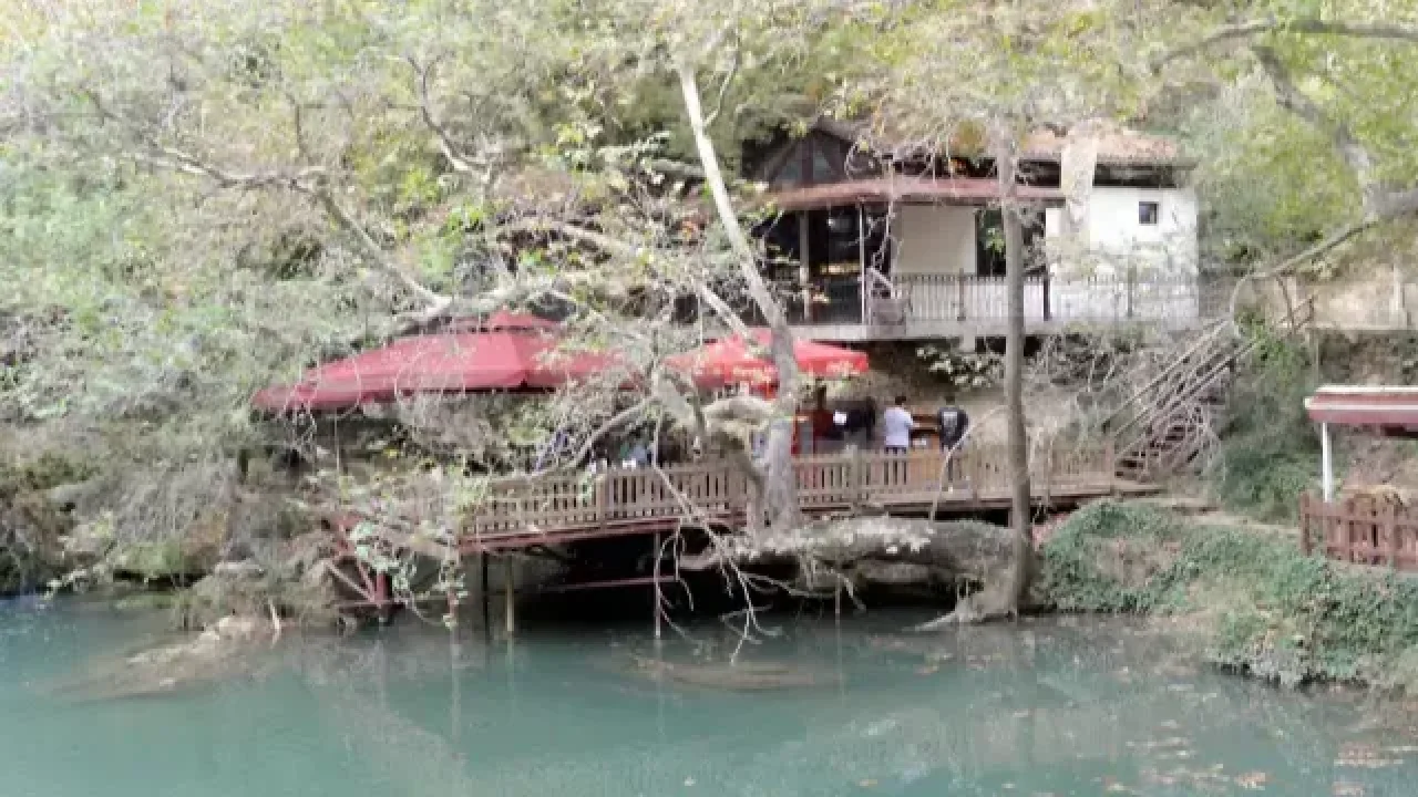 Kenan Evren'in gizli köşkü! Yalnızca bir kez ünlü sanatçıyla gitmiş