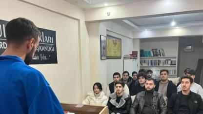 Ülkü ocaklarından “Cumhuriyet” semineri