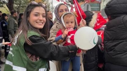 Yeşilay Ardahan Şubesi Cumhuriyet coşkusunu gençlerle paylaştı