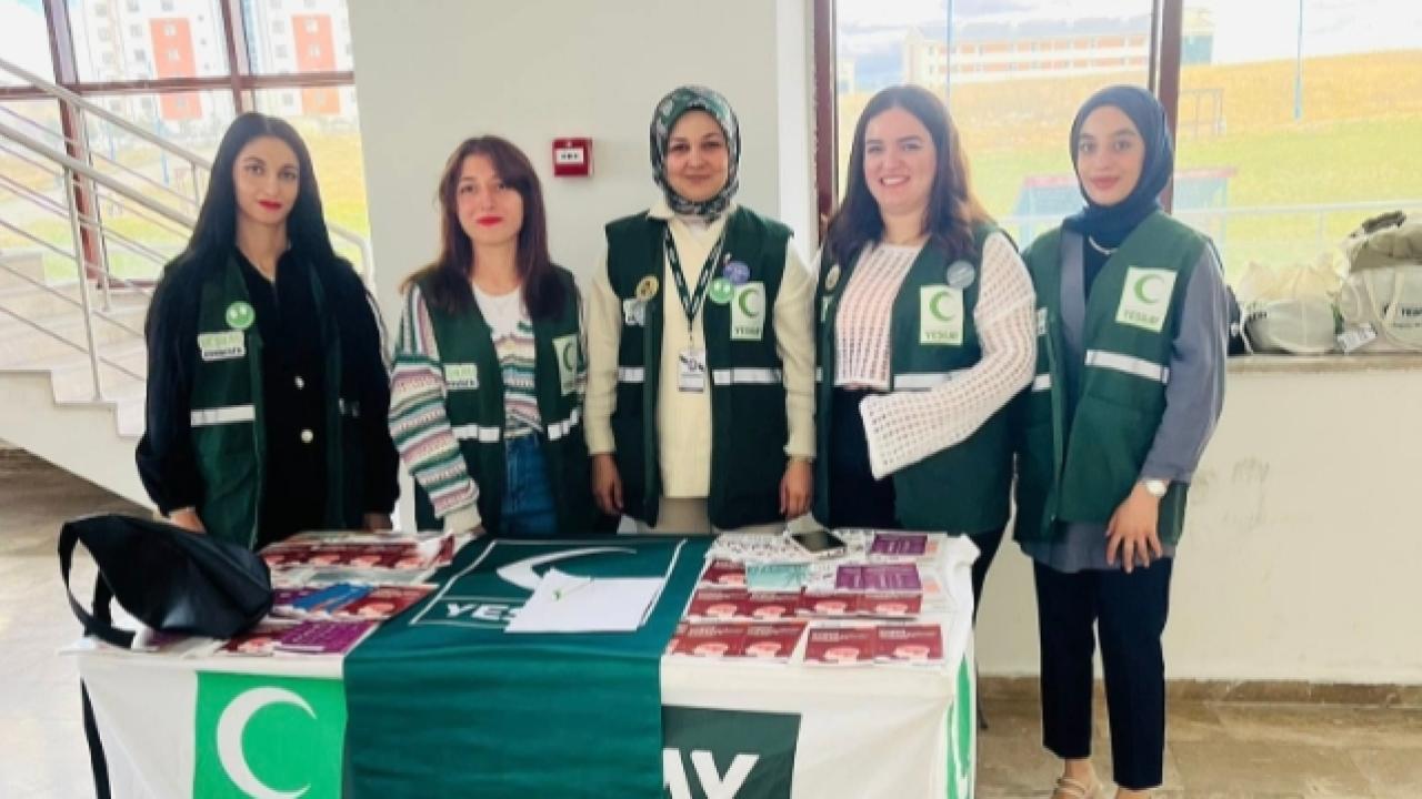 Yeşilay&#039;dan Üniversite gençlerine farkındalık çalışması