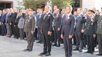 Bingöl’de 10 Kasım’da Atatürk saygıyla anıldı