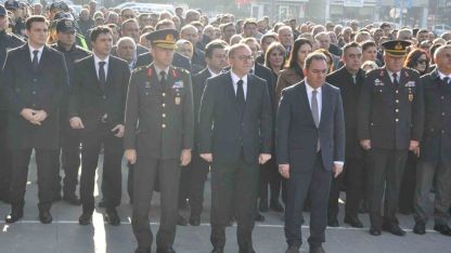 Atatürk ölümünün 87. yıldönümünde Kars’ta anıldı