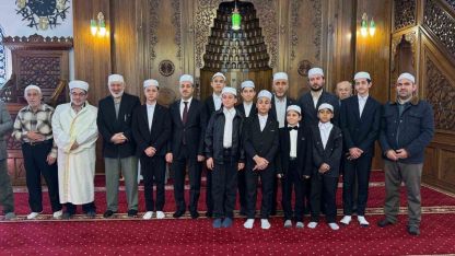 Kur’an hafızlarına belge takdimi