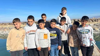 Van Gölü’nde yazın sararan saçlar kışın eski rengine döndü