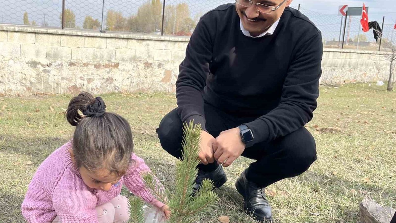 Akyaka’da fidan dikimi etkinliği