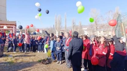 Ardahan’da şehit çocuklar için fidanlar toprakla buluştu