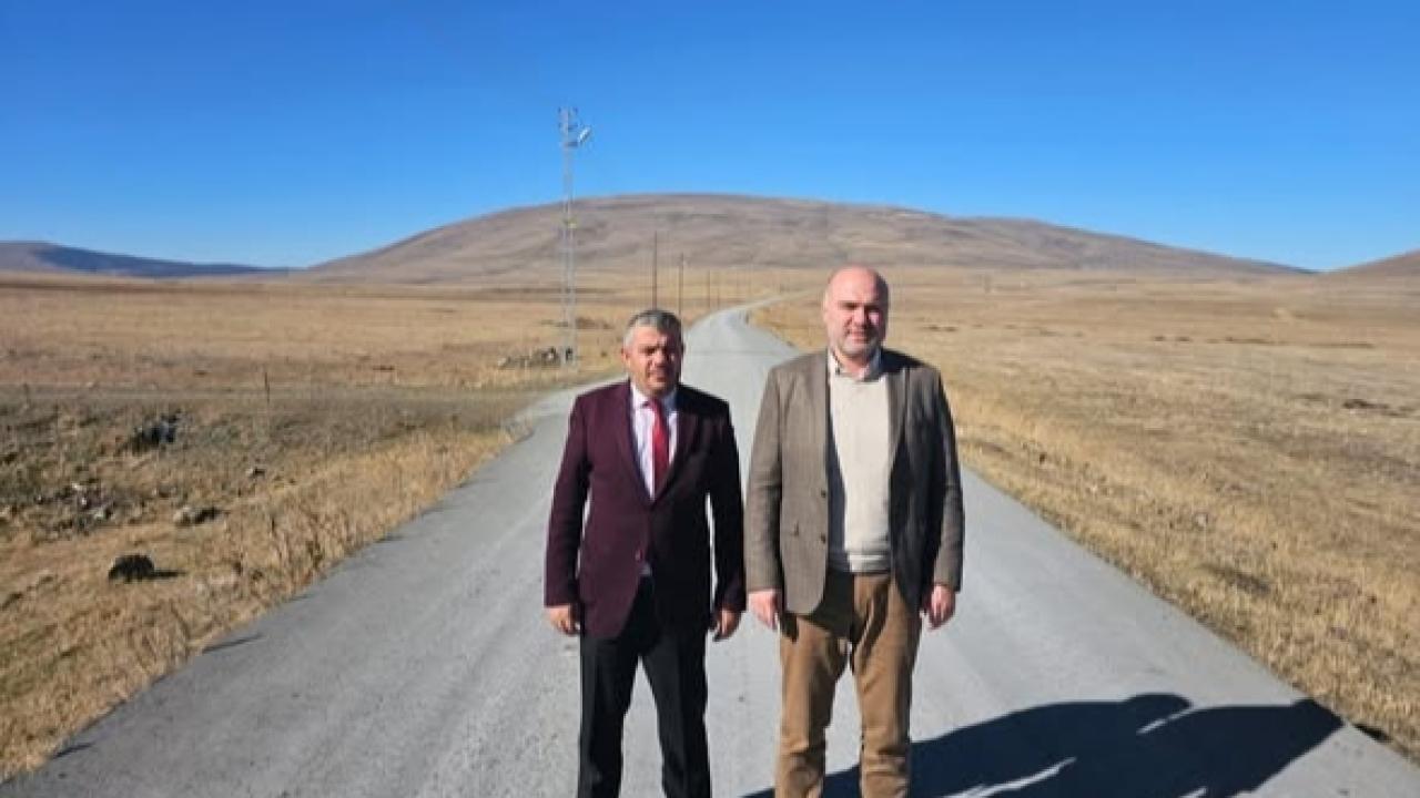 Ardahan’ın köylerinde yol kalitesi yükseliyor