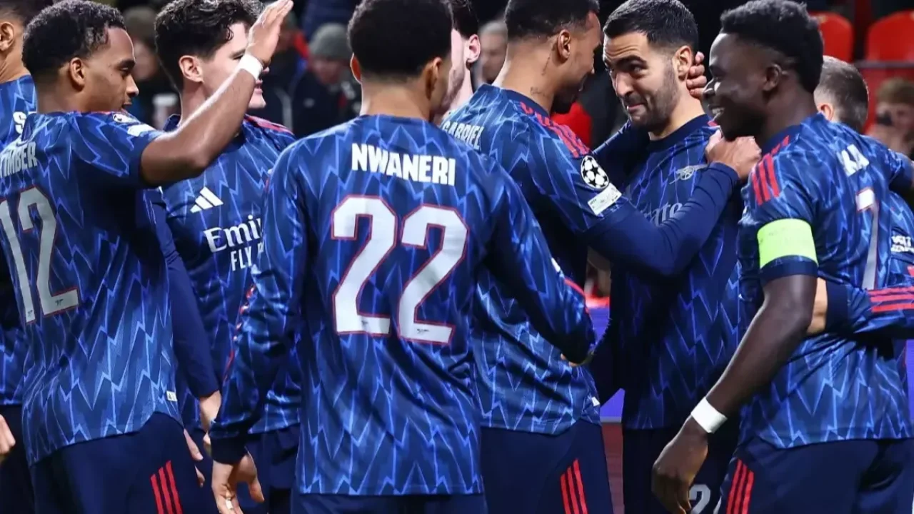 Arsenal şov yaptı! Şampiyonlar Ligi&#039;nde rekorların gecesi