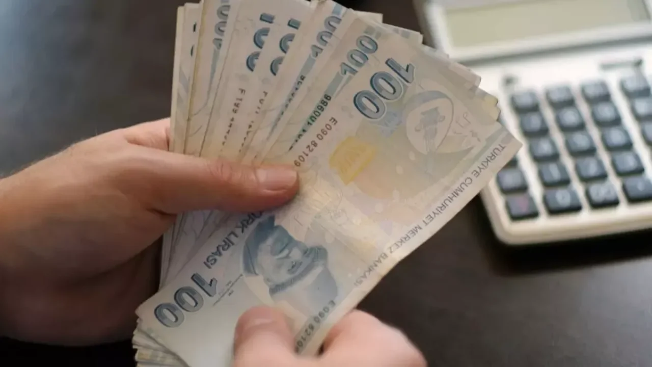 &quot;Asgari ücret ne kadar olmalı?&quot; anketi! Yüzde 25&#039;lik kesim aynı rakamı telaffuz etti