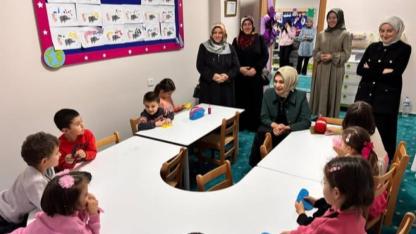 Berna Çiçek, Kız Kur'an Kursu'nu ziyaret etti