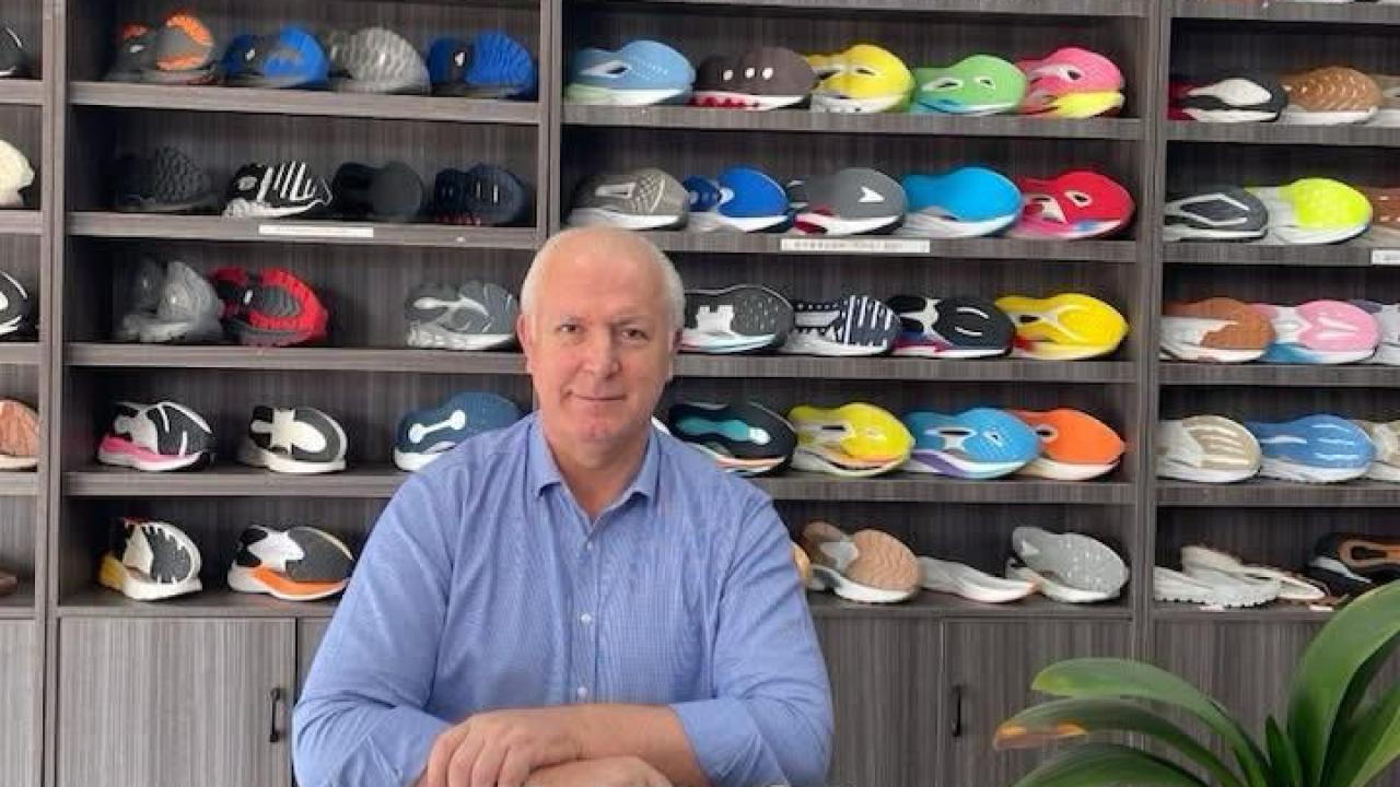 Çıldırlı iş insanı Çukurçayır’dan sporculara örnek destek