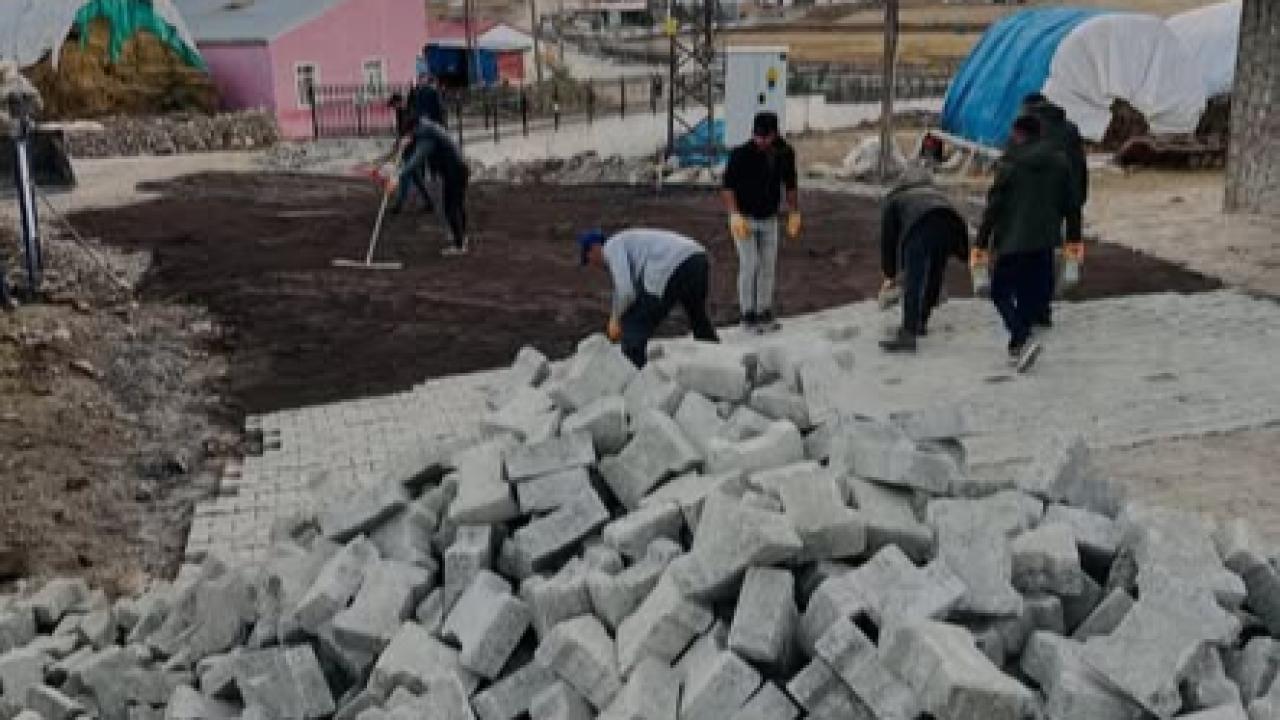 Damal’da altyapı ve kilit parke çalışmaları hızla sürüyor