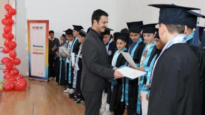 Deneyap öğrencileri mezuniyet coşkusunu yaşadı