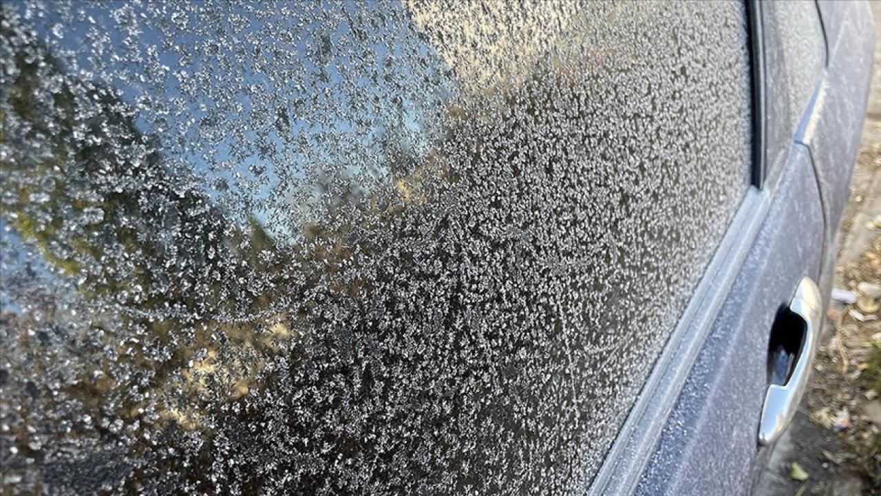 Doğu buz kesti: Göle’de termometreler eksi 13&#039;ü gördü