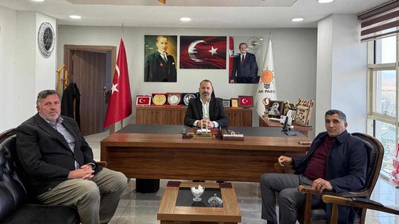 Engin Akıl’dan AK Parti Ardahan İl Başkanlığı’na ziyaret