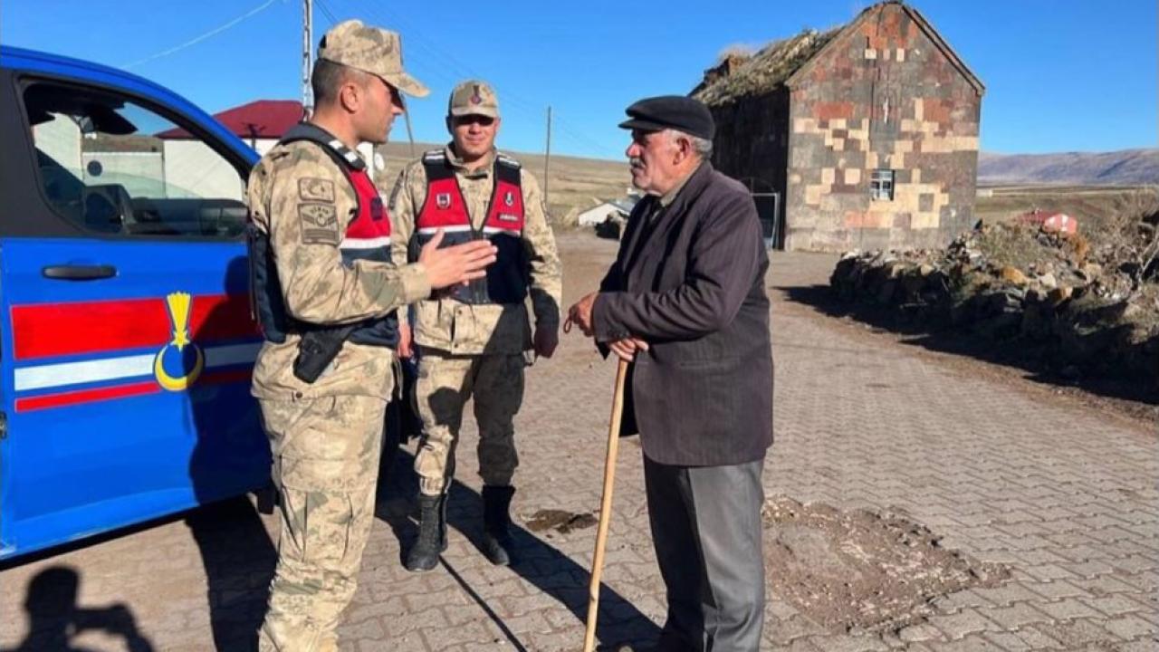 Jandarma köy köy dolaştı, vatandaşı bilgilendirdi
