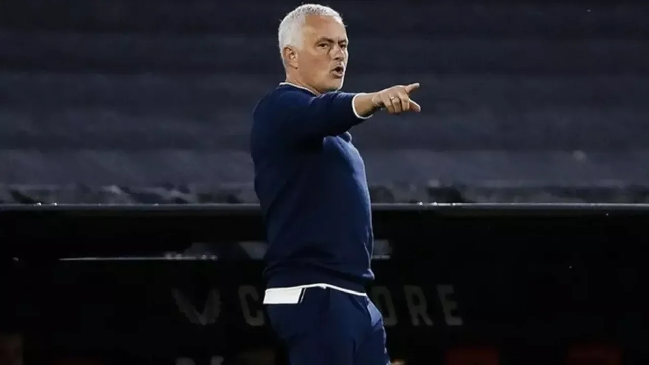 Jose Mourinho, Rafa Silva'dan sonra Süper Lig'in bir yıldızını daha gözüne kestirdi