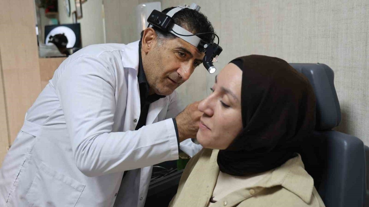 KBB Uzmanı Özbay: &quot;Mevsim geçişlerinde üst solunum yolu enfeksiyonları diğer mevsimlere göre biraz daha sık görülmektedir&quot;