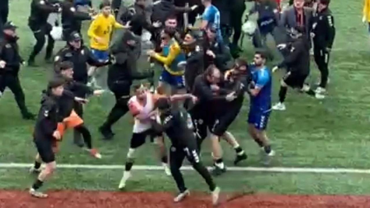 Komşuda 24 Kırmızı Kart