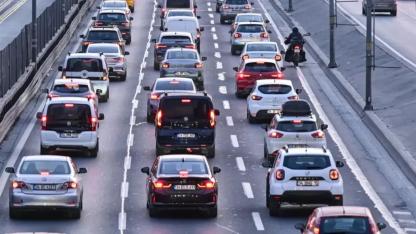 Motorine gece yarısı 2 lira 44 kuruş indirim geldi