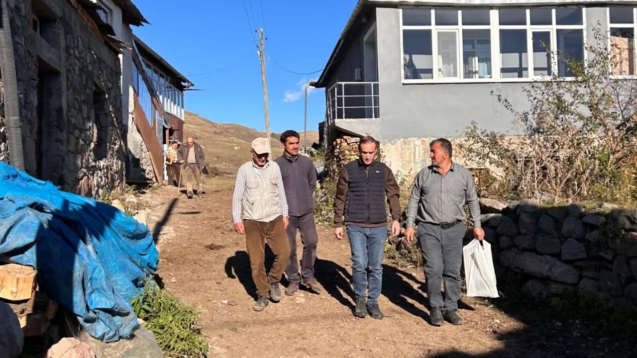 Posof Kaymakamı Kestioğlu’ndan köylere yakın ilgi