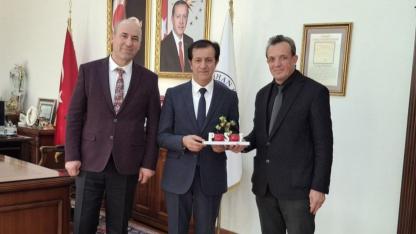 Posoflu hemşerileri rektörü ziyaret etti