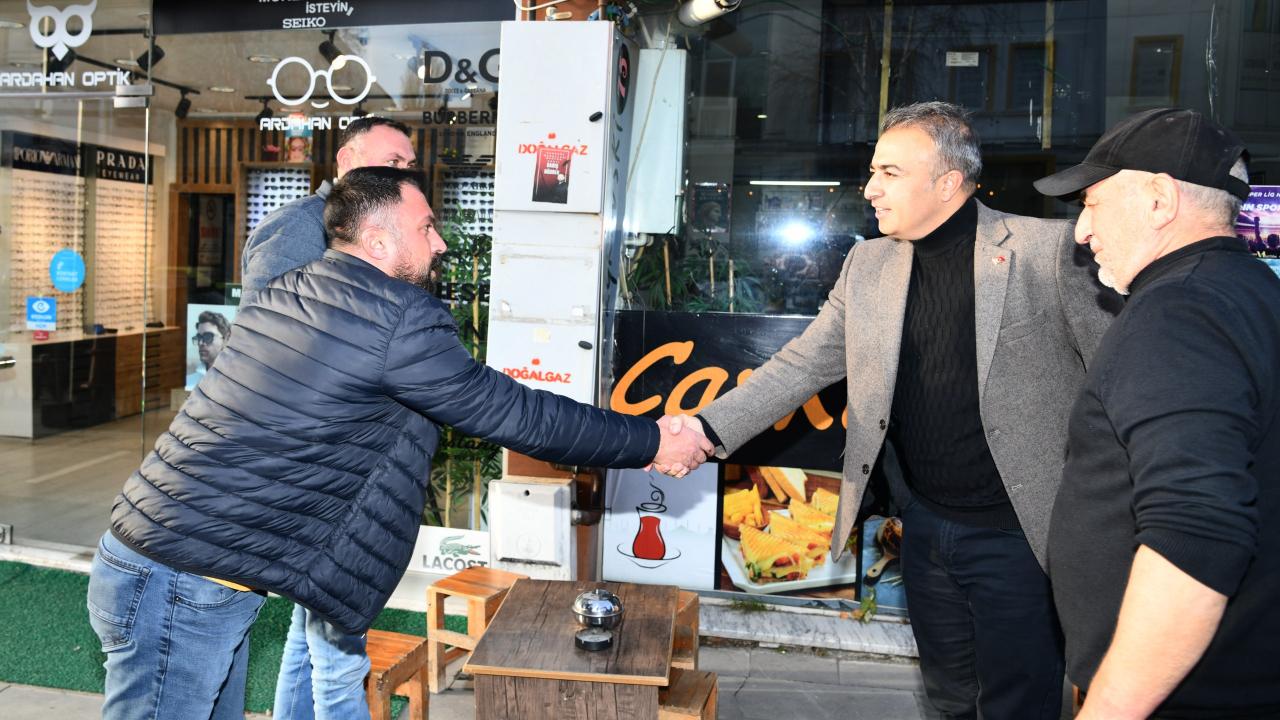 Vali Çiçek’ten esnafa moral ziyareti