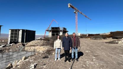 Vekil Koç, TOKİ konutlarını yerinde inceledi