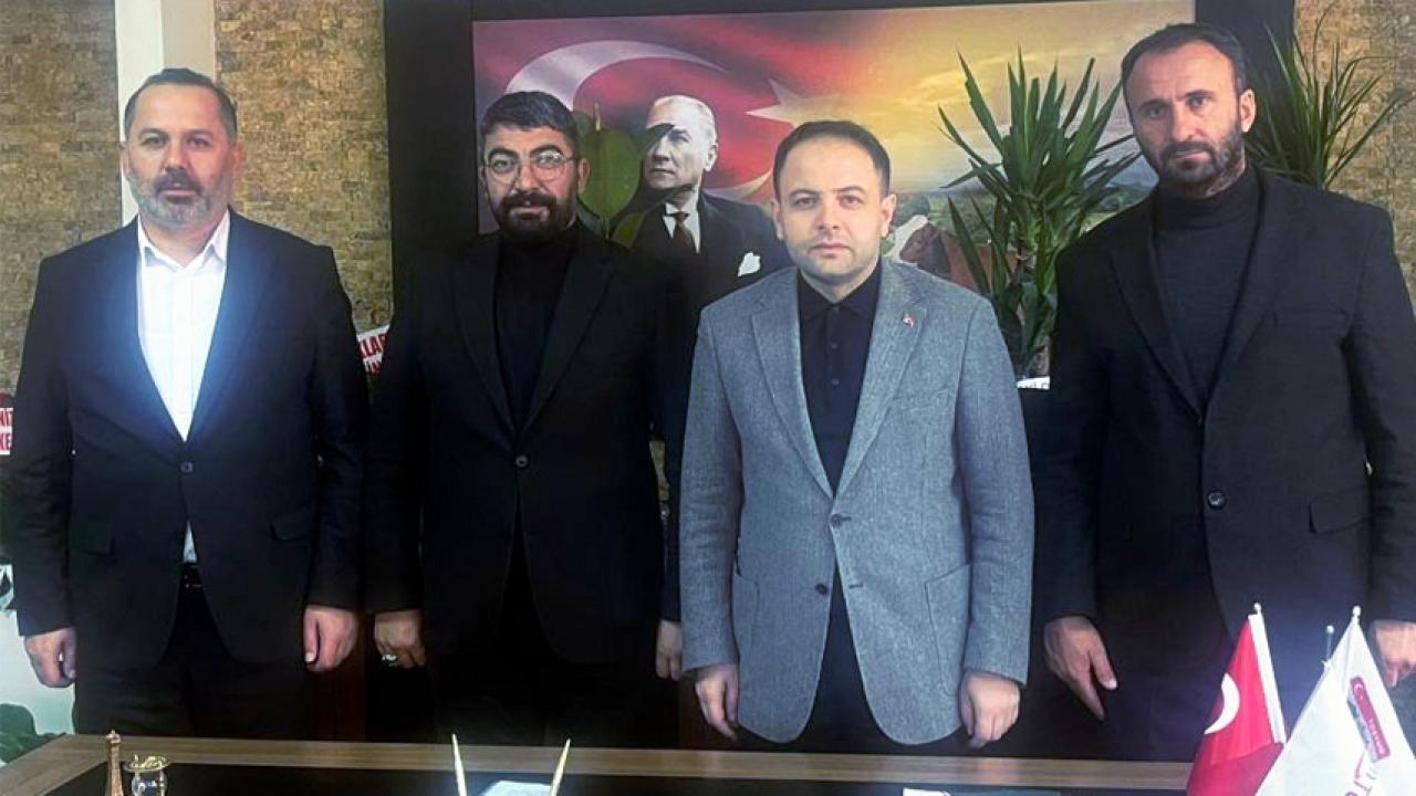 Vekil Koç’tan Sarıkaya’ya hayırlı olsun ziyareti