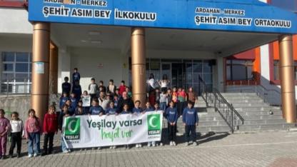 Yeşilay Ardahan Şubesi'nden Dünya Çocuklar Günü etkinliği