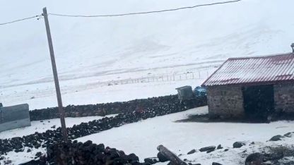 Iğdır’ın yüksek kesimleri beyaza büründü