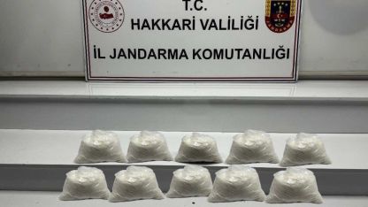 Hakkari’de 9 kilo metamfetamin ele geçirildi