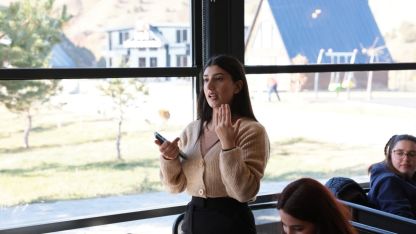 ‘Biz Bir Aileyiz’ Projesinde öğrencilerle buluşma