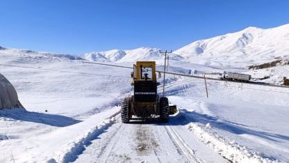 Van’da 35 ulaşım yolu kapalı