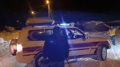 Iğdır’da karla kapanan köyde yaralanan vatandaşa ekipler ulaştı